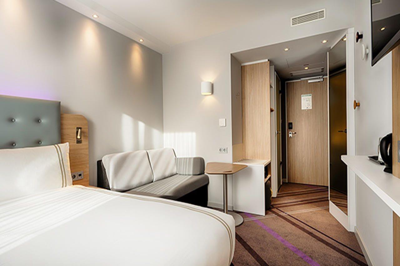 Premier Inn Leipzig City Hahnekamm Экстерьер фото
