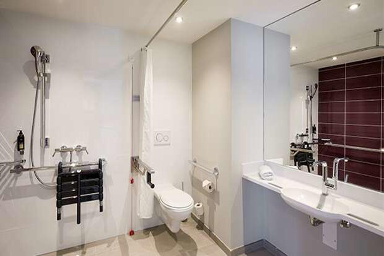 Premier Inn Leipzig City Hahnekamm Экстерьер фото